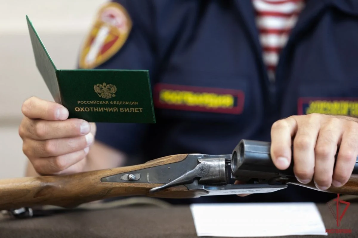 Сотрудники Росгвардии изъяли 13 единиц оружия и приняли 420 заявлений за неделю